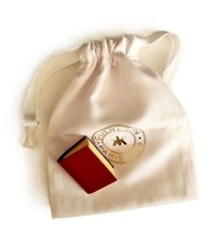 TRES RARE Pin's GUERLAIN Le