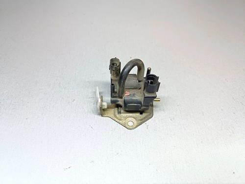 Mazda 323 1998 - , Électrovanne