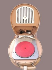 Tourne-disque Philips des années 50  pour disques 78 / 45 / 33 tours