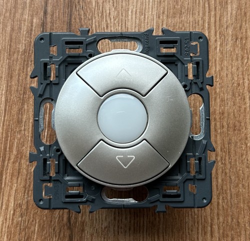 Interr legrand 67251 - 1.,