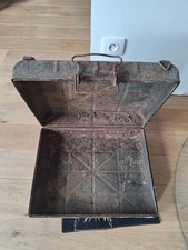 caisse militaire allemande métal ww2  (1937). Militaria WW2 seconde guerre 