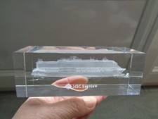 PRESSE PAPIER MAQUETTE MSC SEAVIEW BATEAU DE CROISIERE CRISTAL 3D EN BOITE