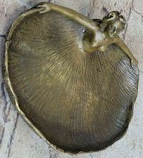 Western Art Déco Bronze