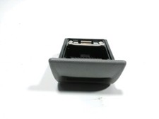 CENDRIER B25G64630C63 MAZDA PREMACY phase 2 (07/2001 06/2005) / NE 193095