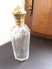 ancien flacon à sel en