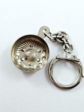 PORTE-CLES - Tastewine Métal Vins HENRI MAIRE Arbois Vintage Miniature 1960s