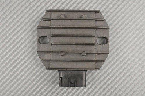 Régulateur tension type - régulateur, 1