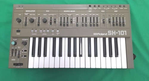 Synthétiseur monophonique
