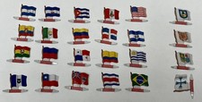 Lot 24 drapeaux en tôle Alsacienne biscuits - Amérique du Nord & Sud - 1960’s