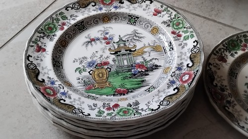 Assiettes anciennes - 7,