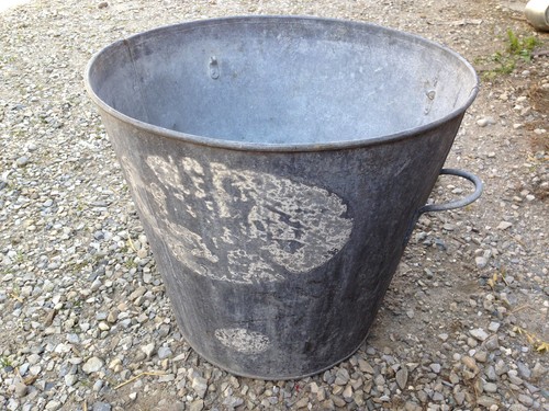 Ancienne bassine lessiveuse - , en