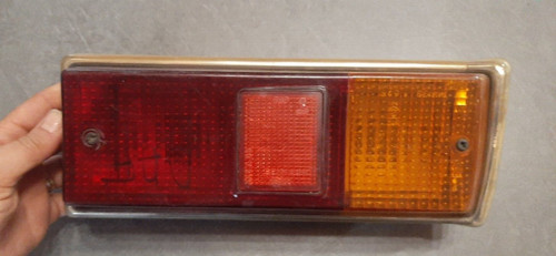 Feu arriere droit daf volvo - arriere,