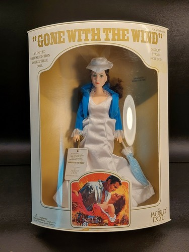 Vintage 1995 world doll - vintage, gone