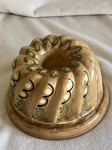 Plat moulé gâteau flan - gâteau,