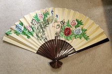 Grand Éventail Mural