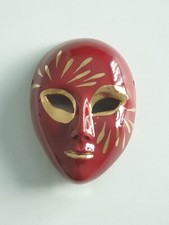 Jolie masque décoratif céramique bordeaux doré à accrocher fabriqué à Venise