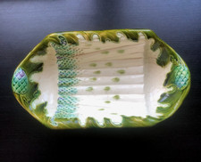 Plat à  Asperges en Barbotine SALINS