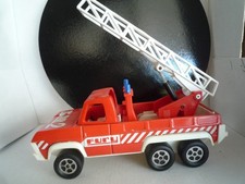 camion echelle Pompiers