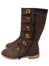 Bottes médiévales en cuir