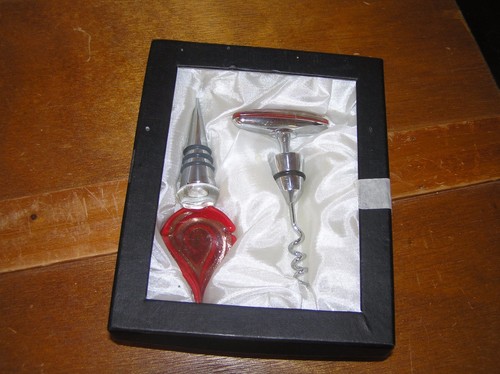 Gently used red - used, gold