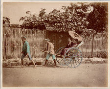 Felice Beato/Stillfried, Japan, Geishas in Rickshaw vintage albumen print Tira