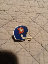 PIN S Vintage Casque Foot