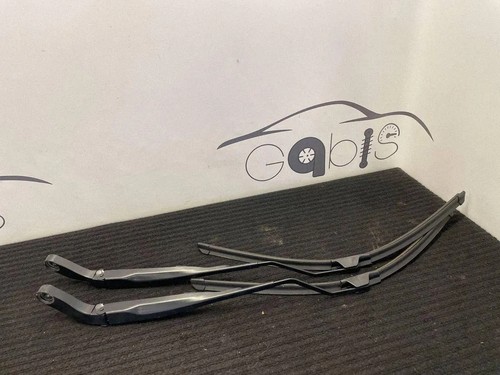 Dodge ram van - front, wiper