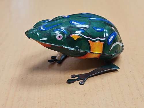 Jouet vintage grenouille