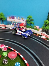 Voiture pour circuit Carrera