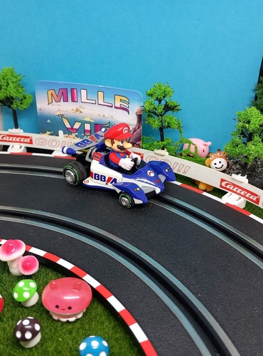 Voiture pour circuit - , carrera