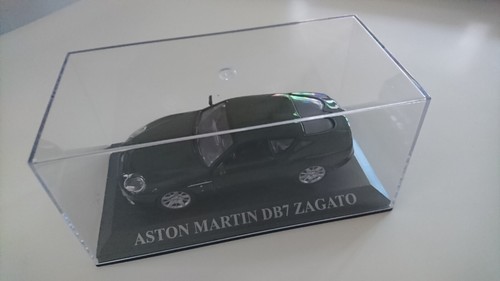 Voiture miniature aston - voiture,