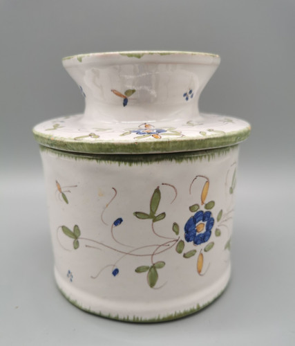Ancien beurrier eau en - à,
