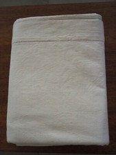 Drap ancien en toile métis de couleur écru_ Antique sheet in ecru coloured linen