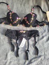 LISE CHARMEL  soutien gorge