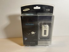 Samsung YP-F2J 1GB  White -