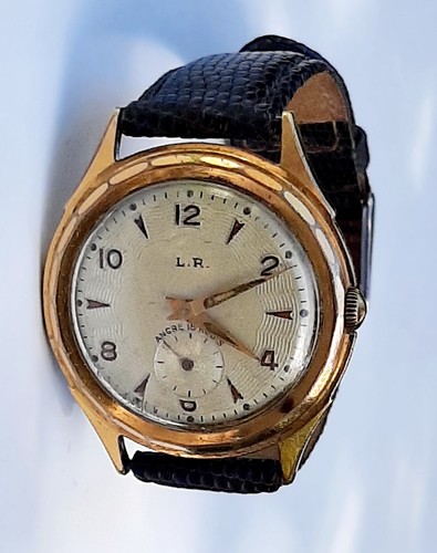 Montre bracelet ancienne