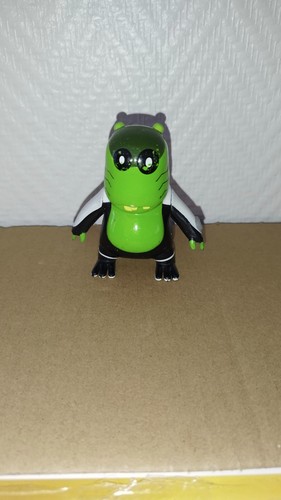 Figurine ben green upchuck - green,