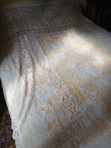 Superbe nappe ancienne fil - superbe,
