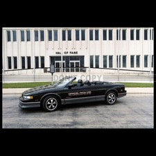 Photo A.008963 OLDSMOBILE CUTLASS SUPREME CONVERTIBLE INDY 500 PACE CAR 1988