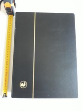 grand Albums de timbres noir  incomplet