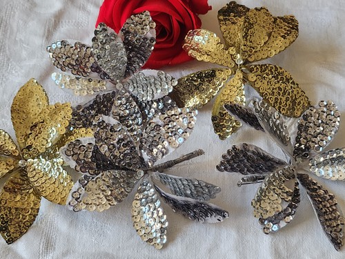 Lot anciens ornement chapeau - lot,