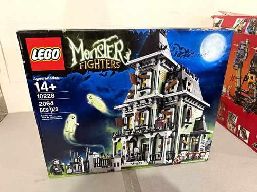 Lego monster fighters haunted - lego,