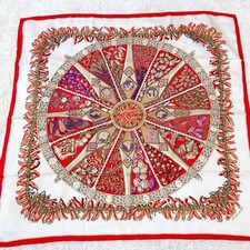 HERMES Carre 90 Soie 100%