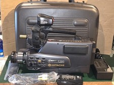 Caméscope HITACHI VM 2400S