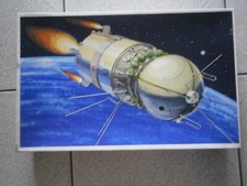 MAQUETTE VAISSEAU SPATIAL