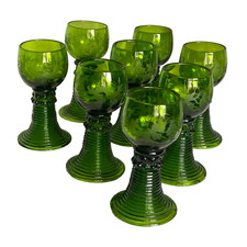 Service de 8 VERRES ROEMER à Vin d'Alsace XIXé CRISTAL Vert Gravé