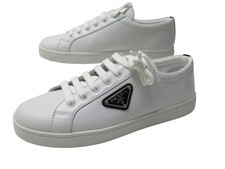 NEUF CHAUSSURES PRADA BASKETS LOGO TRIANGLE COURT SNEAKERS 1E941M 40 CUIR 750€