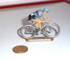 COUREUR CYCLISTE EN ALUMINIUM