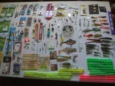 LOT MATERIEL PECHE DIVERS