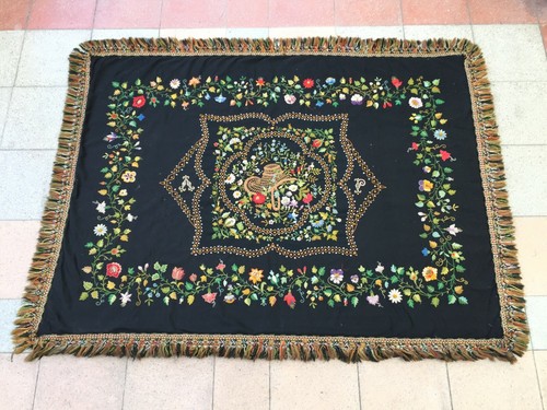 Broderie ancienne tenture - broderie,